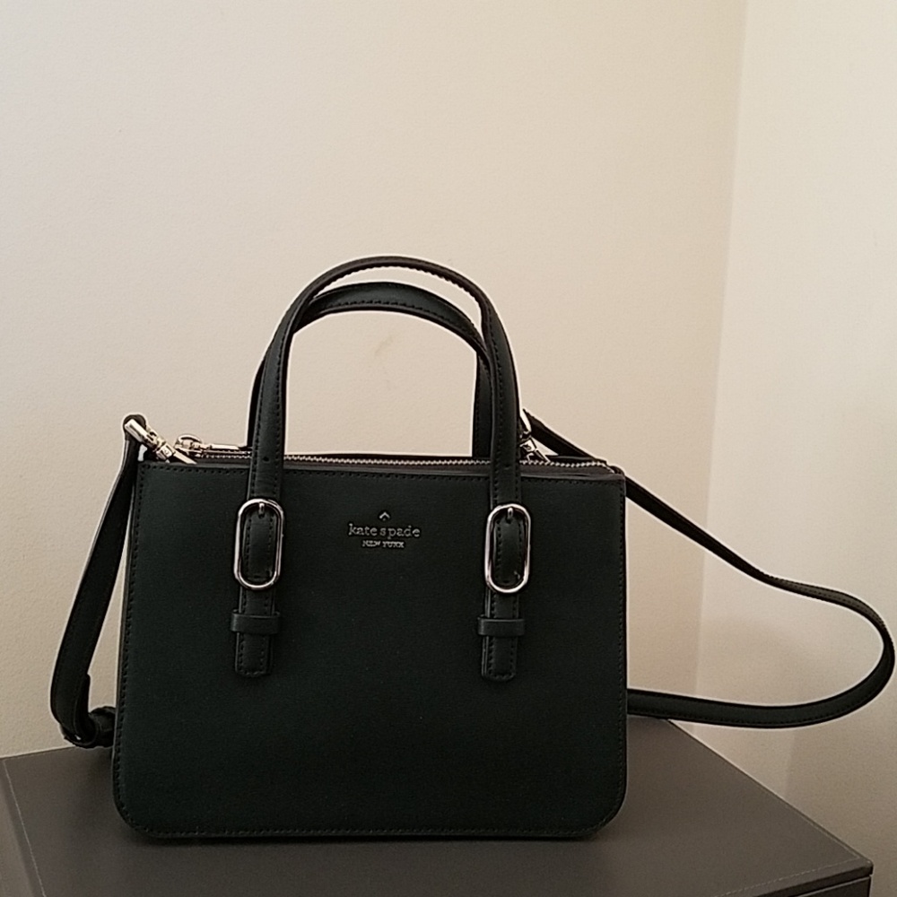 Kate Spade envelope shape crossbody purse.